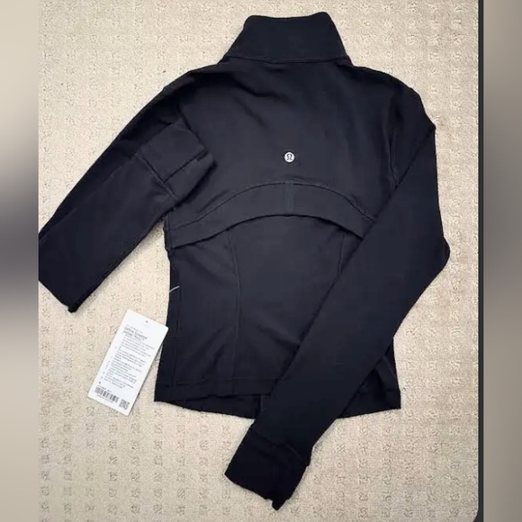 LULULEMON Define Cropped Jacket Nulu - Picture 7 of 7